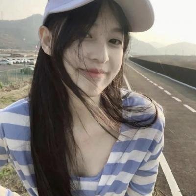 正是青春璀璨时